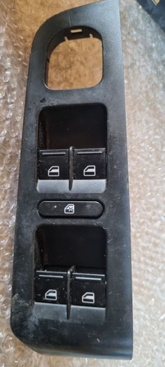 04005 Panou actionare geamuri electrice Skoda Superb 3T2867172