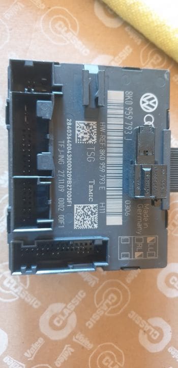 03279 02121 Modul usa STANGA fata Audi A4 B8 8K0959793J