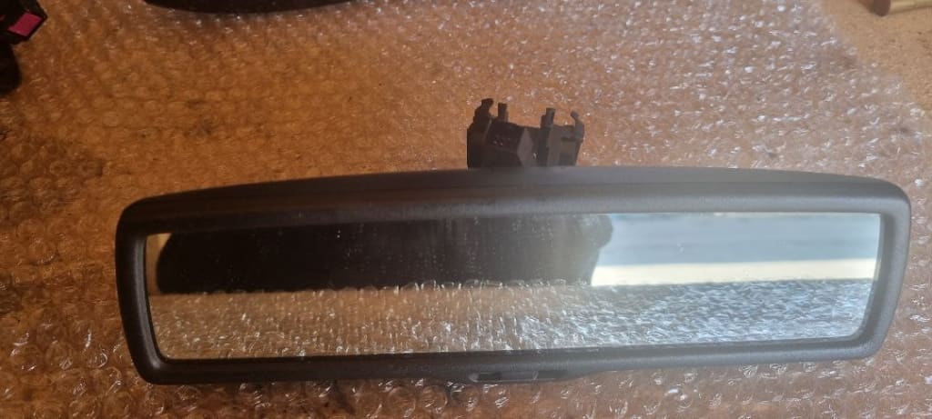 04156 05664 Oglinda interior vw passat cc fl cromata negru heliomata 7n0857511k