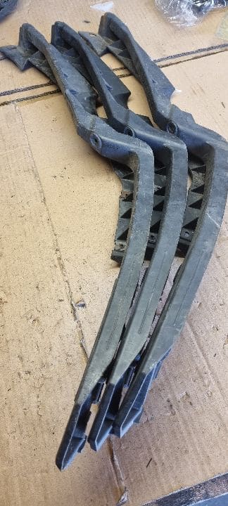 06146 06144 Suport bara stanga fata skoda octavia 2 2004-2013 1z0807183a