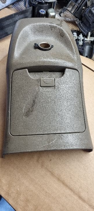 05617 Consola spate cotiera hyundai tucson 846912e000