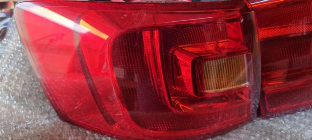 01469 Lampa stop stanga aripa Vw Jetta