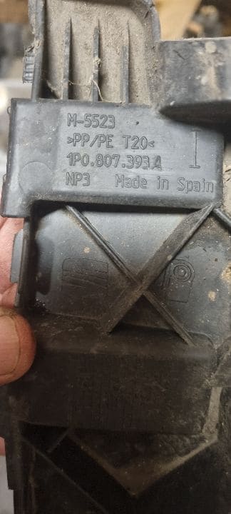05746 Suport bara dreapta spate Seat Leon 1P0807393a