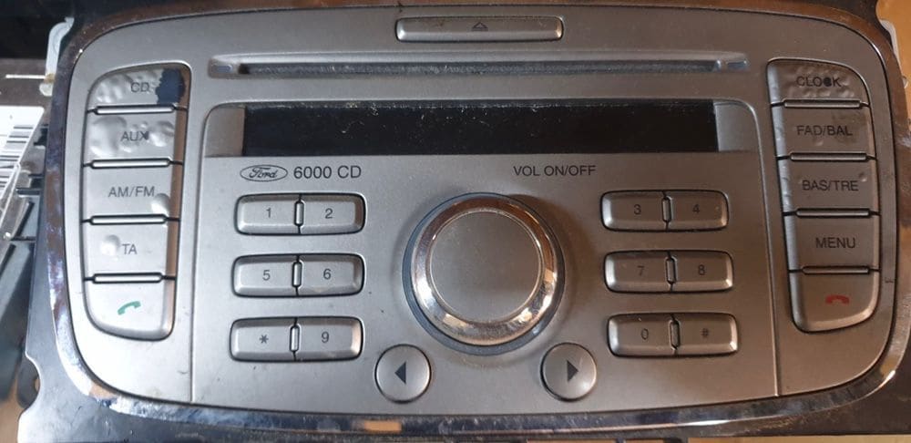 01516 Cd player Ford Focus 2 2008 FDD200