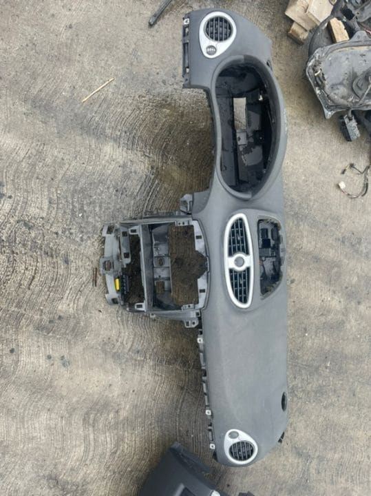 BORD 003/007 Plansa Bord Renault Clio 3
