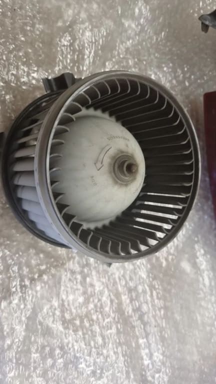06470 Ventilator aeroterma habitaclu Opel Corsa D 164230100