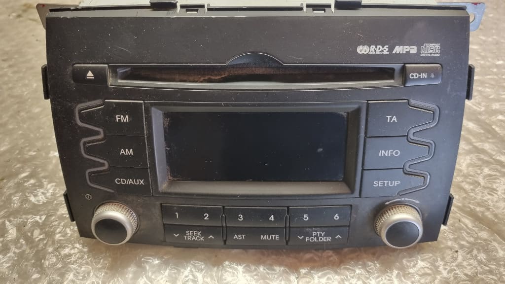 06693 Radio cd mp3 kia sorento, hyundai 961402p800amca