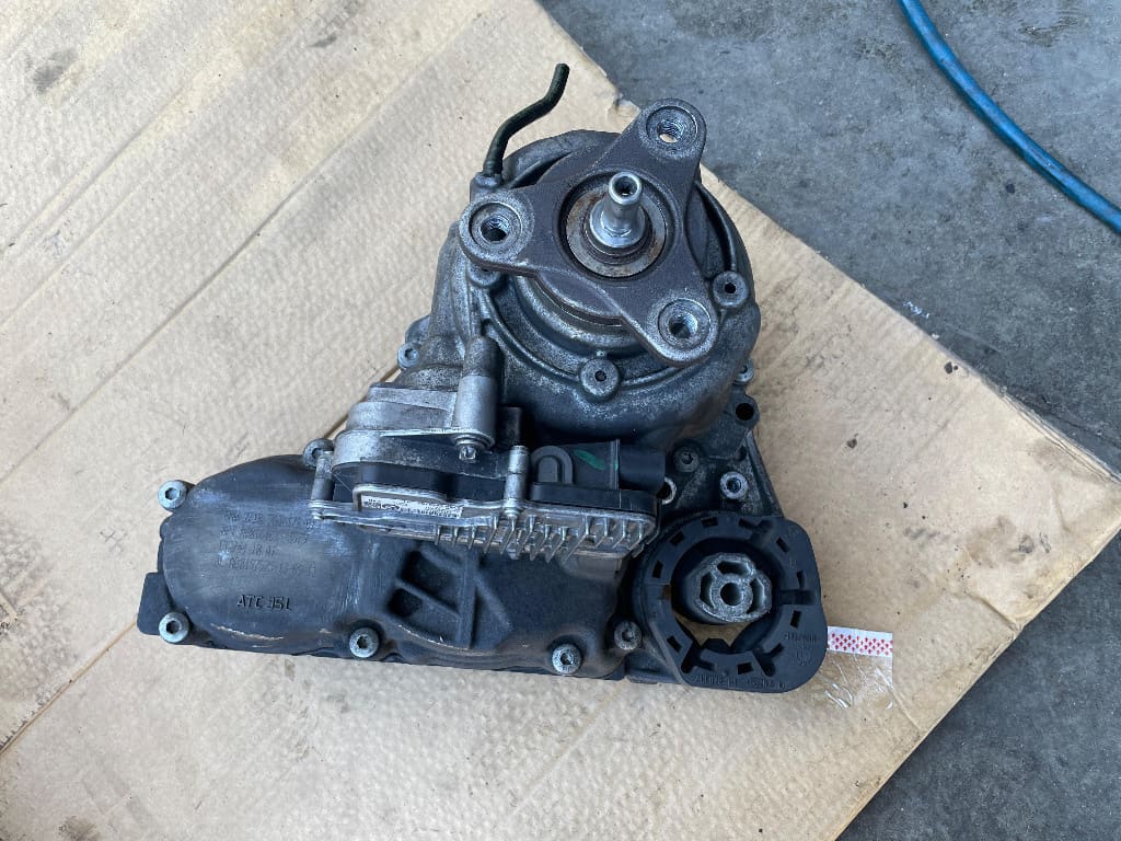 CUTIE TRANSFER BMW 15159C5199 A2C73522001 2760 7643762 - 01 F10 X5 X6