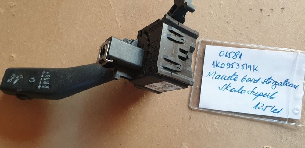 01581 05831 Manete bord stergator Skoda Rapid 1K0953519K