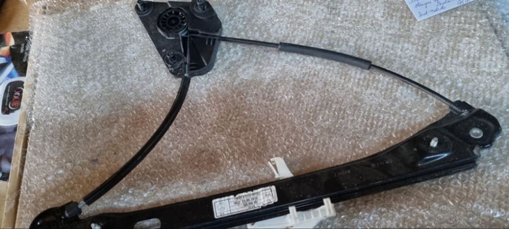 02982 Macara geam electric stanga spate Skoda Rapid, Seat Toledo