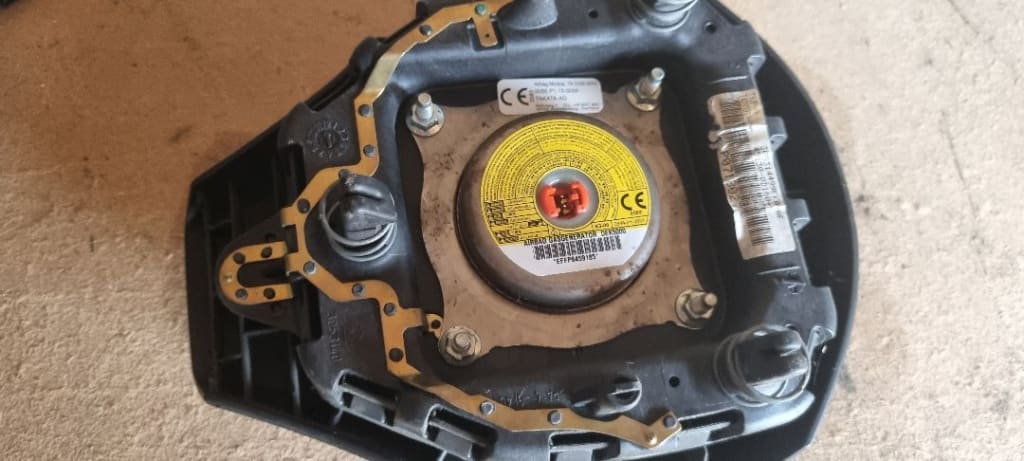03990 Airbag volan toyota yaris 45130 0d160f