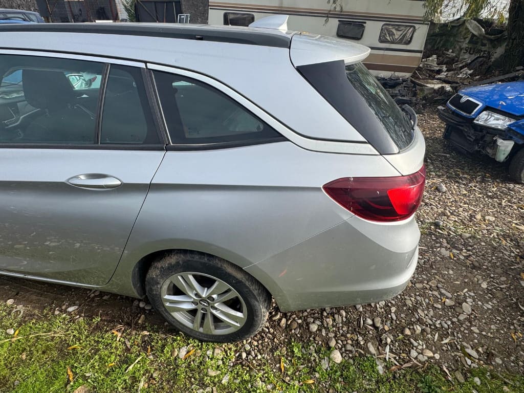 Aripa Stanga Spate Opel Astra K / Break / Tourer / Combi
