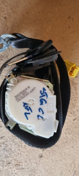05216 Centura siguranta cu capsa stanga vw passat cc b7 3c1857705p