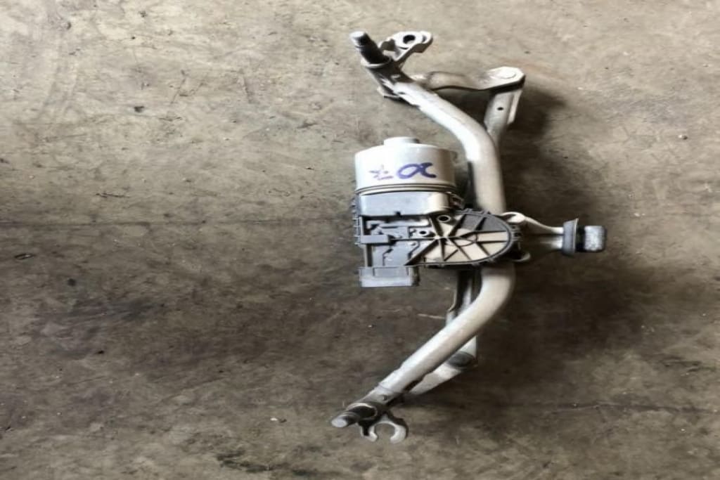 Ansamblu Stergator cu motoras Peugeot 207