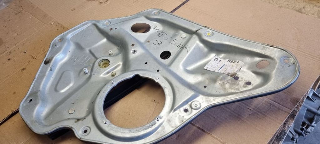 06097 Macara dreapta spate vw golf 6 break 1k9839756a