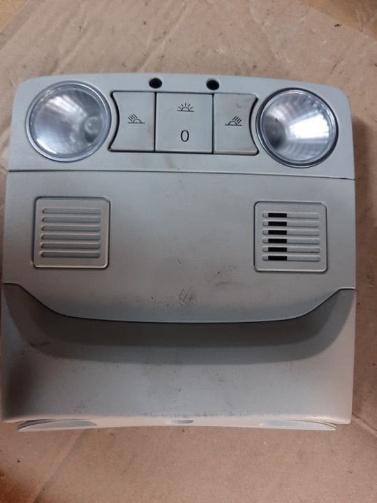02177 Lampa plafon Vw 1K8947105N
