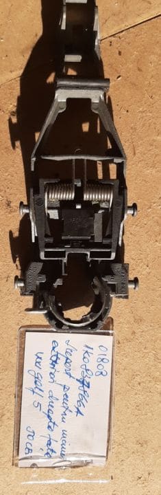 01808 Suport pentru maner exterior dreapta fata Vw Golf 5 1K0837866A