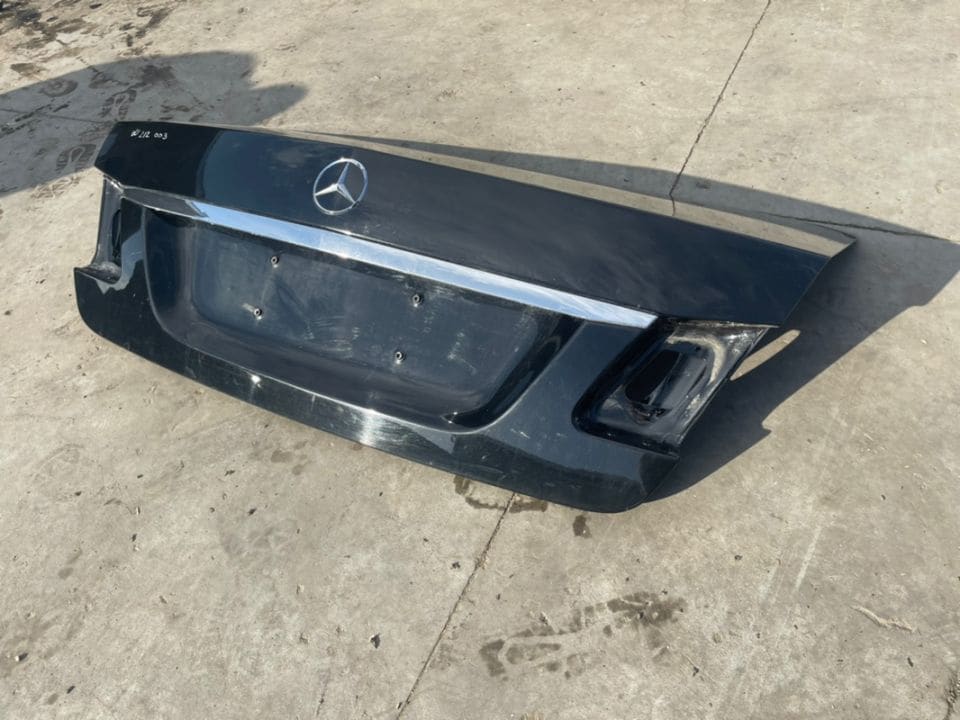 W212 003 Capota Portbagaj Mercedes-Benz E-Class W212