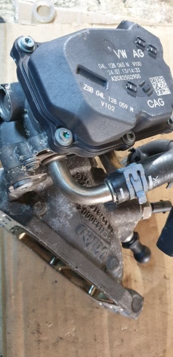 01423 Clapeta acceleratie Skoda Octavia 3 motor 1.6 tdi CLH 04L128063N 04927