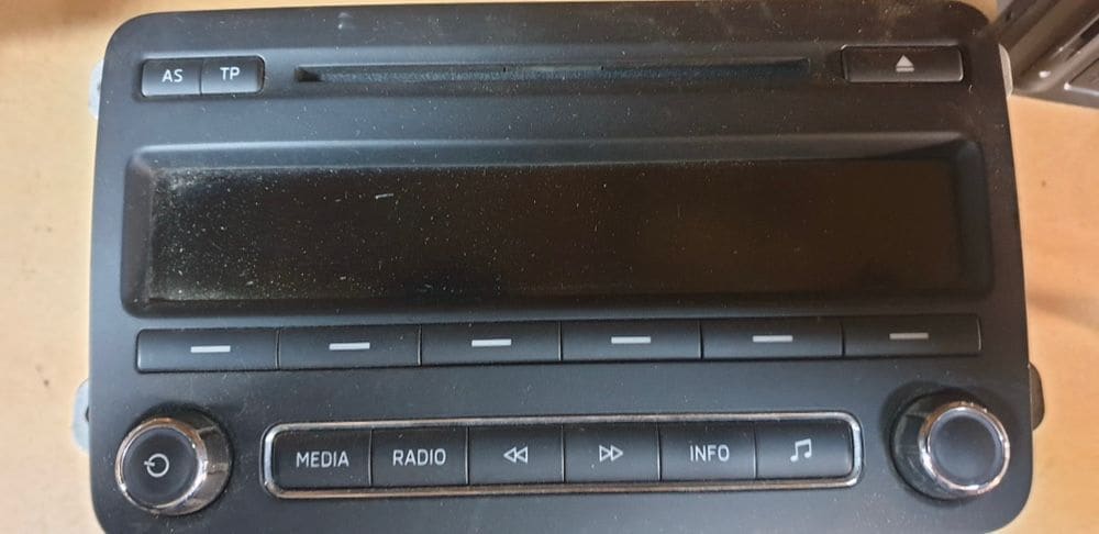 01512 Cd Player Skoda Rapid 5J0035161G/1K0035186AP