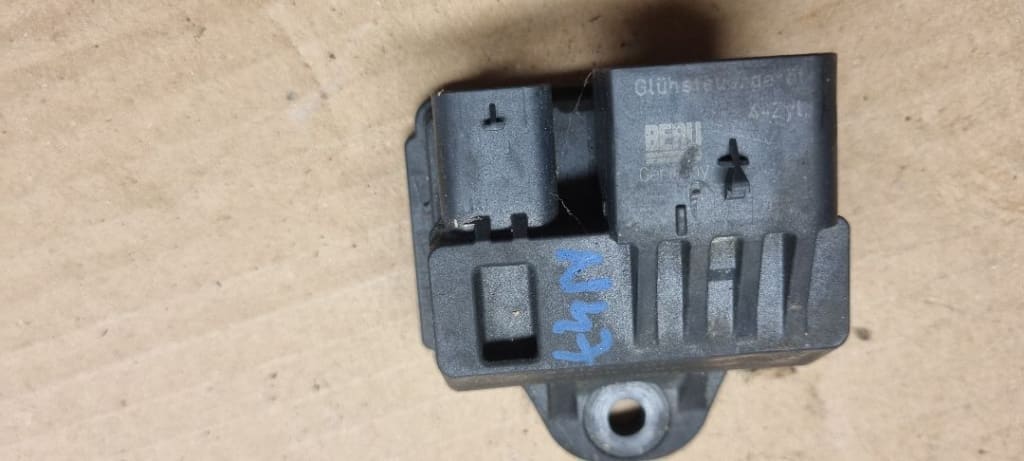 02695 Releu bujii bmw f10 2.0 d 85194701 0522120103
