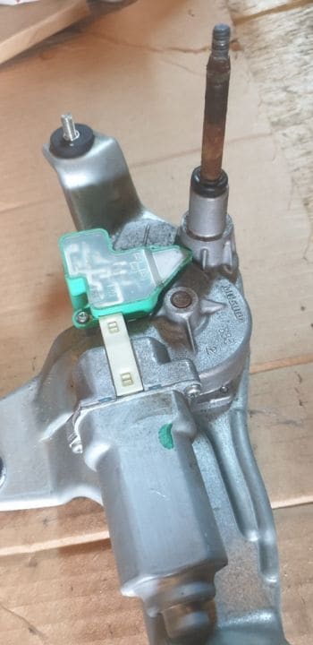 03212 Motoras stergator luneta Mitsubishi Outlander