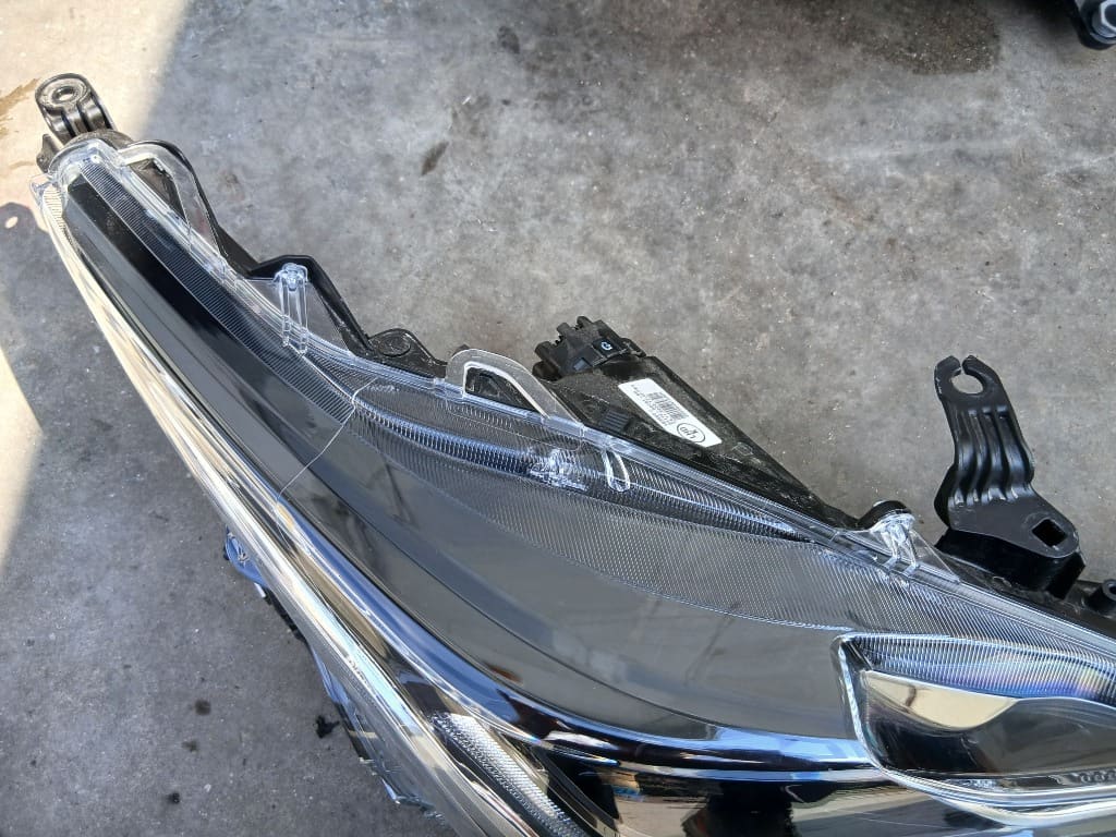 Far dreapta Toyota Corolla E21 E210 Sedan 8111002T5100 Full 2018-2023