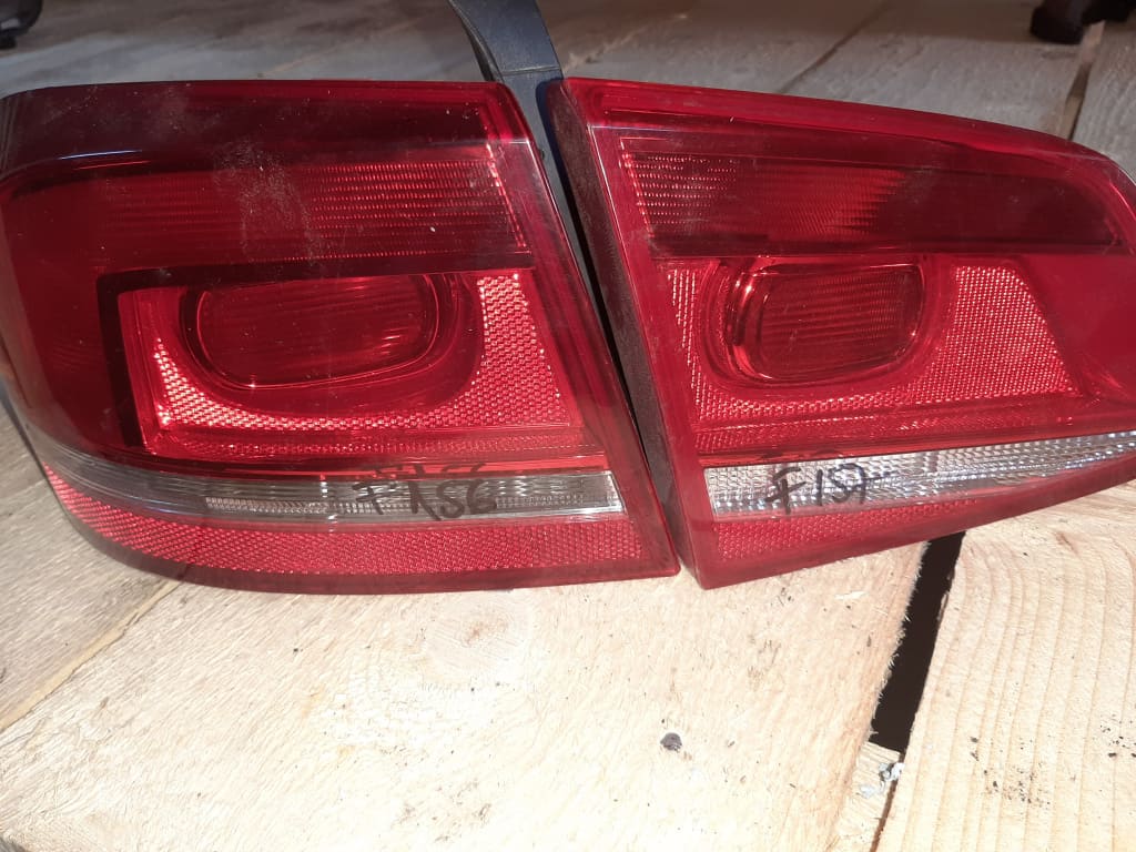 02892 STOP STANGA Haion VW PASSAT B7 F157