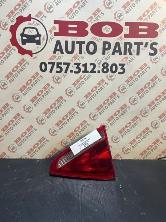 BOB 141 Stop Dreapta Haion Audi A5 Sportback (4 Usi) 8T8945094