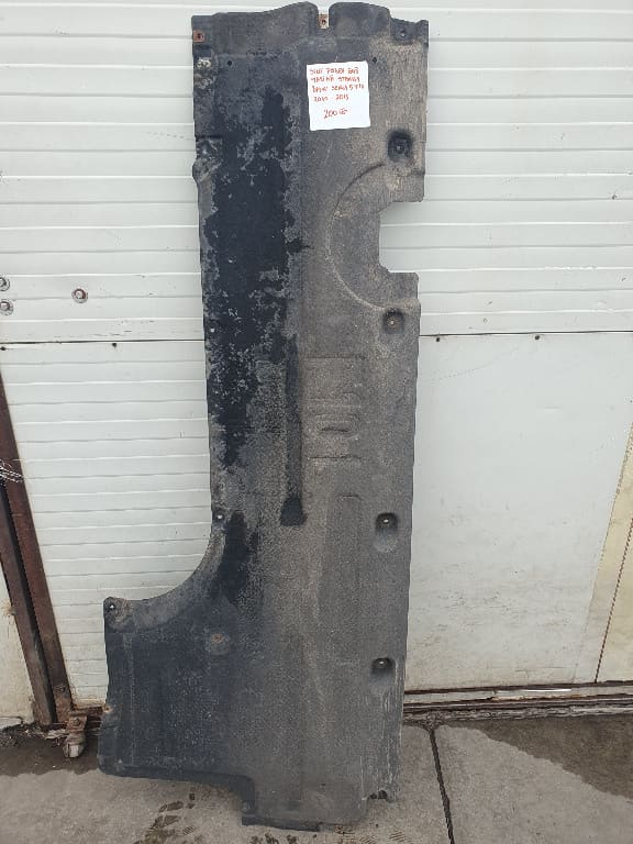 SCUT PODEA SUB MASINA PARTEA STANGA BMW SERIA 5 F10 2010-2015