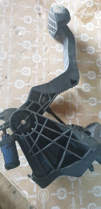 03288 Pedala ambreiaj Seat Ibiza 1.2