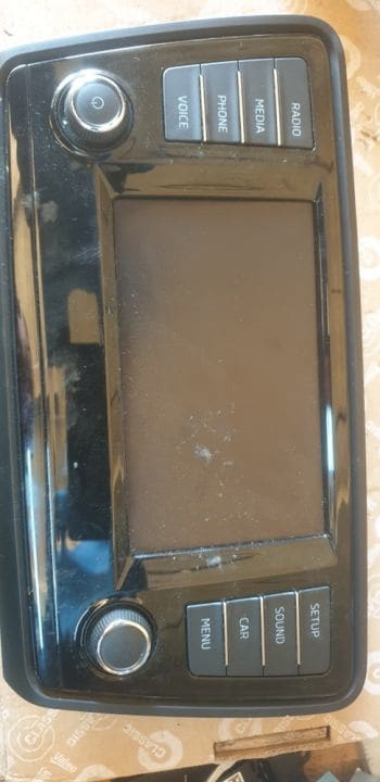 03413 Display multimedia Skoda Octavia 3