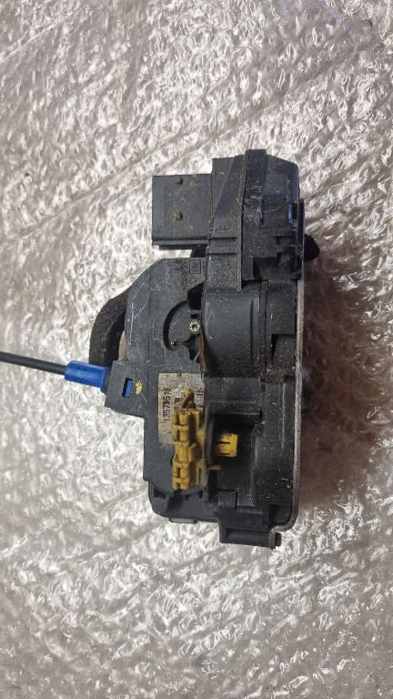 06599 Broasca usa stanga fata, cod 13579518, Opel Insignia A