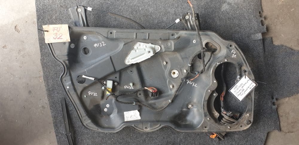 00839 Macara electrica geam stanga fata Vw Passat B6 variant